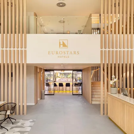 Eurostars Oasis Готель 4*