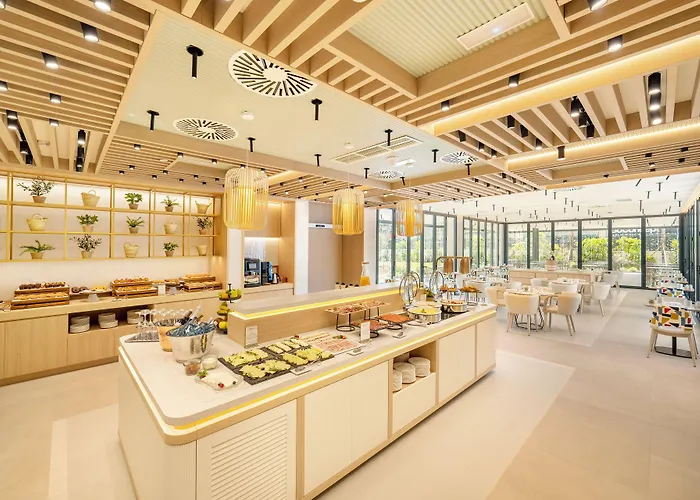 Eurostars Oasis Marbella