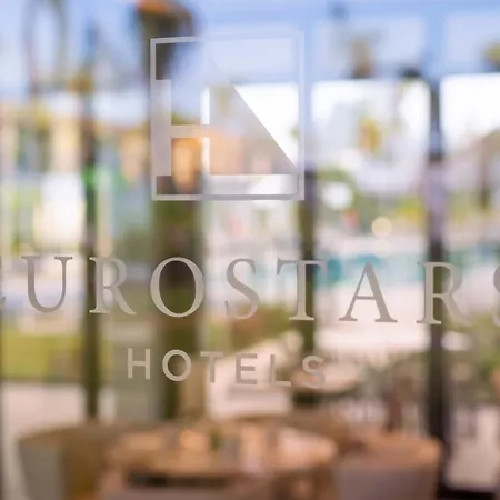 Szálloda Eurostars Oasis 4*